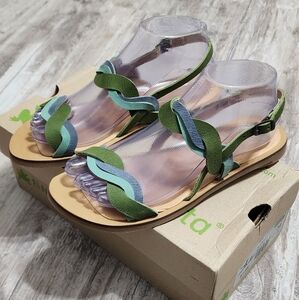 El Naturalista Womens Tulip N5188 Flat Leather Sandal Shoes Size 7